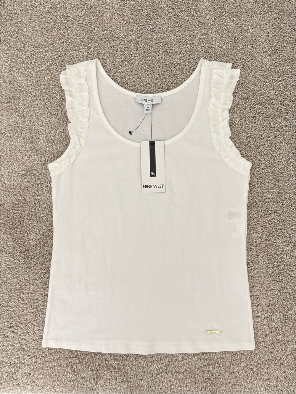 Women’s Nine West White Ruffle Shoulder Tank Top Size Medium